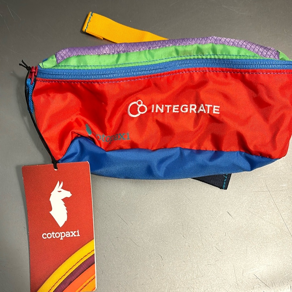 Cotopaxi hip pack Del Dia